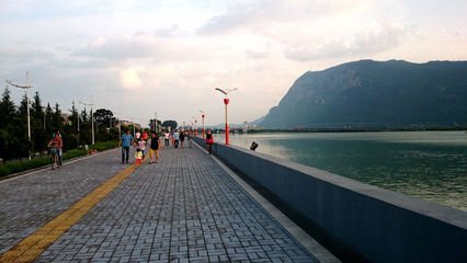 滇池大坝4.jpg