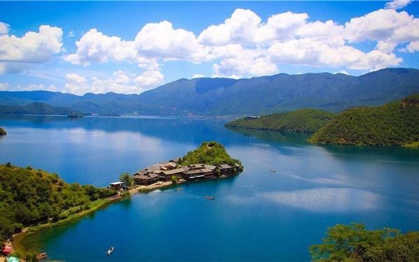 泸沽湖6.jpg